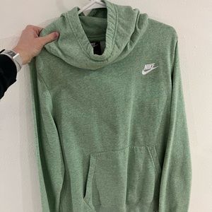 Nike sweatshirt / size large / green